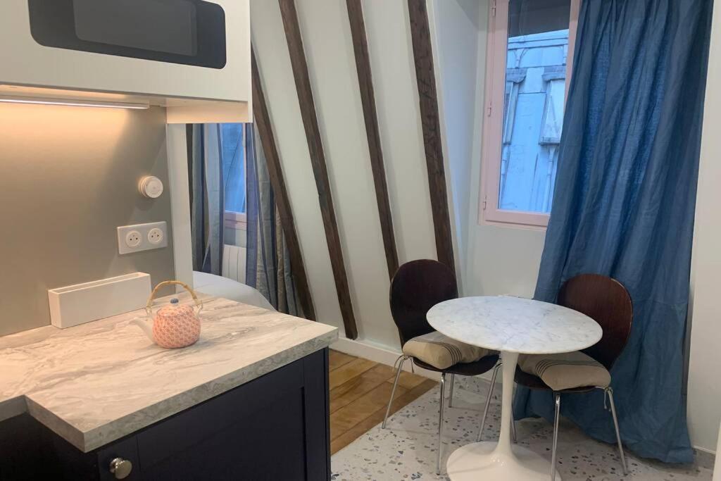 4 Le Marais De Lift Apartment Paris