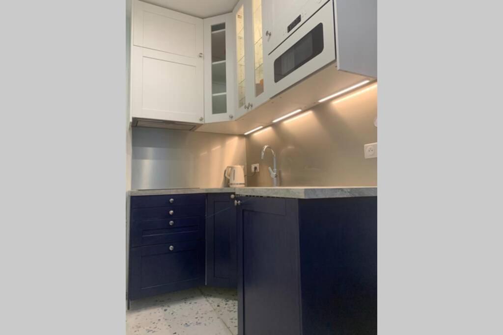 4 Le Marais De Lift Paris